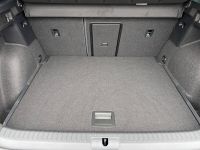 CUPRA Formentor 1.5 eTSI DSG PANO AHK 19