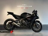 Honda CBR 1000 RR Fireblade SC 59 | 2.Hand | 25228 Km - Honda Motorräder in Düsseldorf