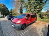 Opel Vivaro - gebrauchte Opel Vivaro aus dem Jahr 2003