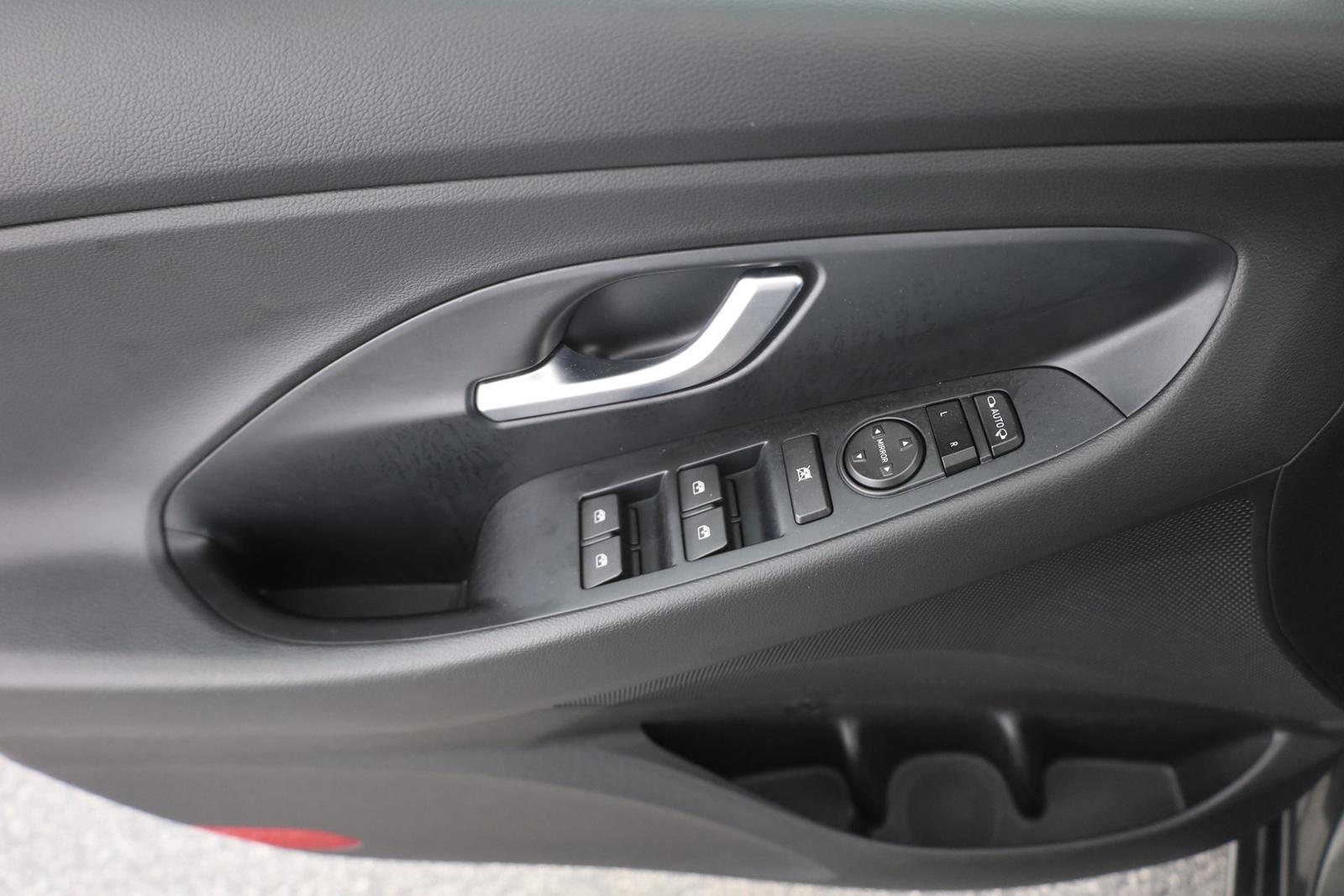 Hyundai i30 1.0 T-GDI Edition 30+ LED Navi Panorama ACC