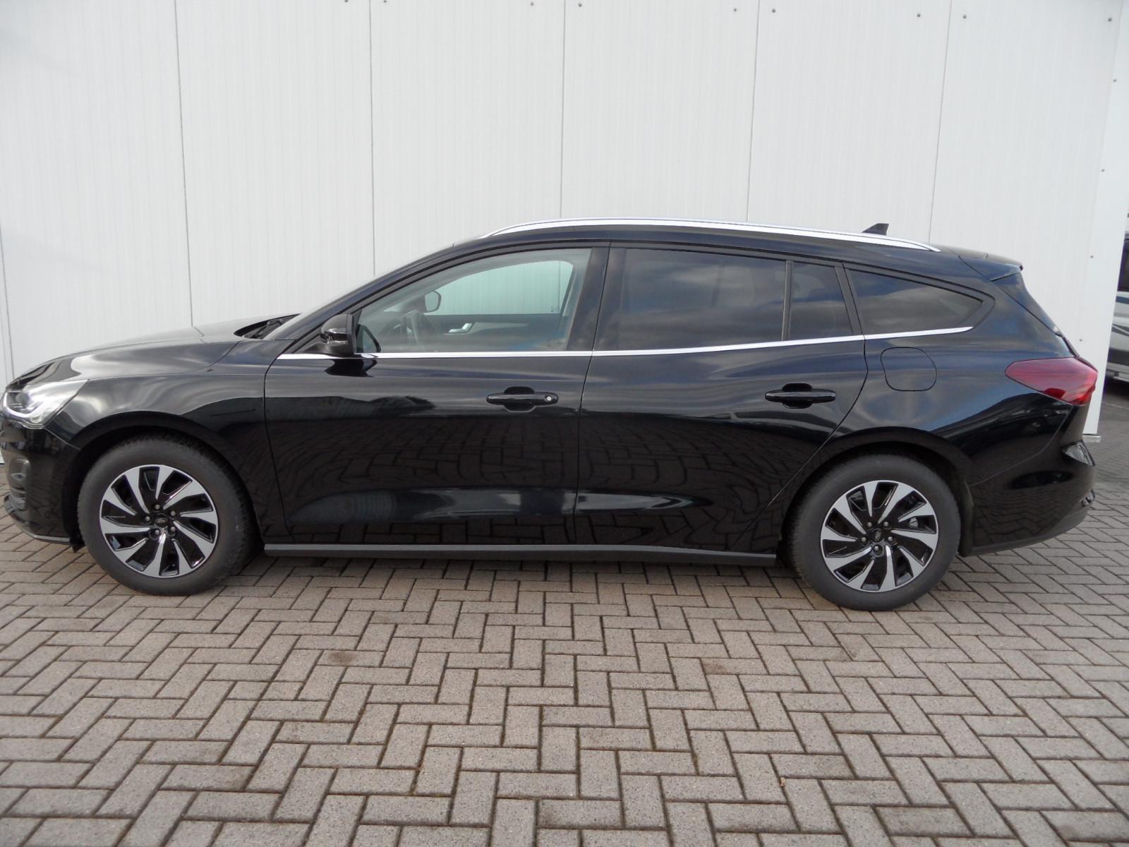 Ford Focus 1,0 Turnier Titanium+Navi-SYNC4+Sitzhzg.