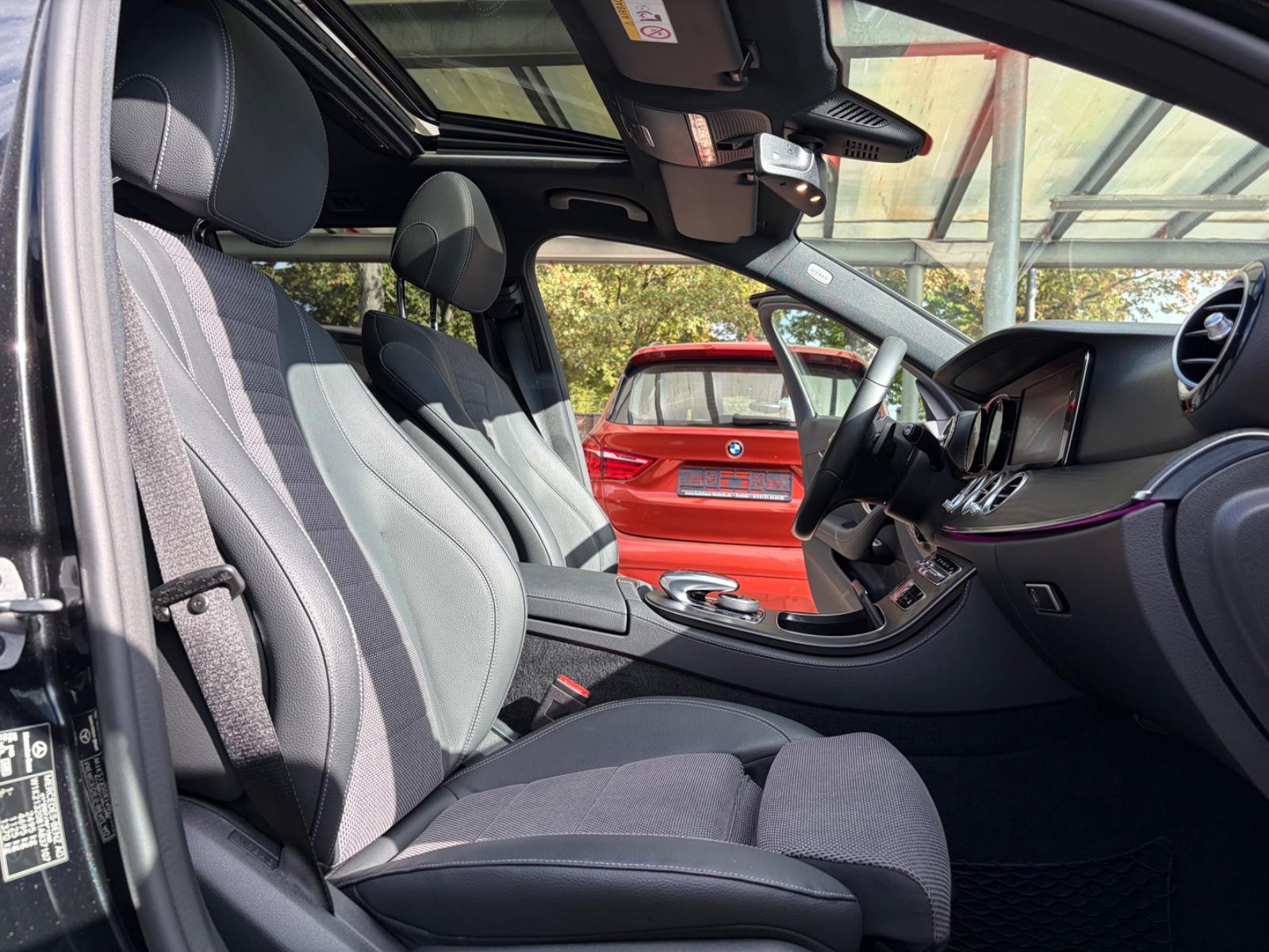 Mercedes-Benz E 300 d T 9G Avantgarde|NAVI|LED|KAM|AHK|Sport