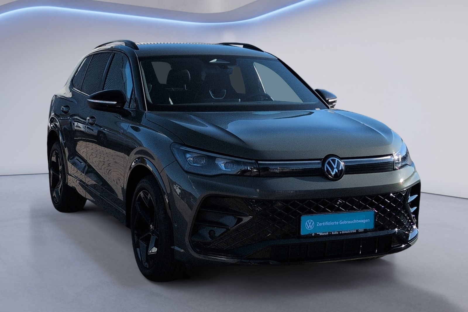 Tiguan 2.0 TDI DSG R-Line AHK+KAMERA+MATRIX+
