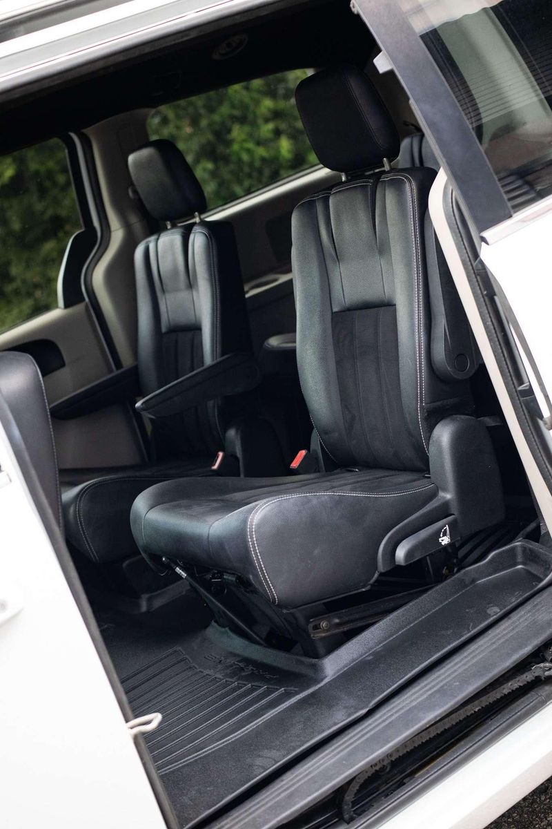 Fahrzeugabbildung Dodge Grand Caravan SXT*TOP Historie*3.6V6*Leder*RFK