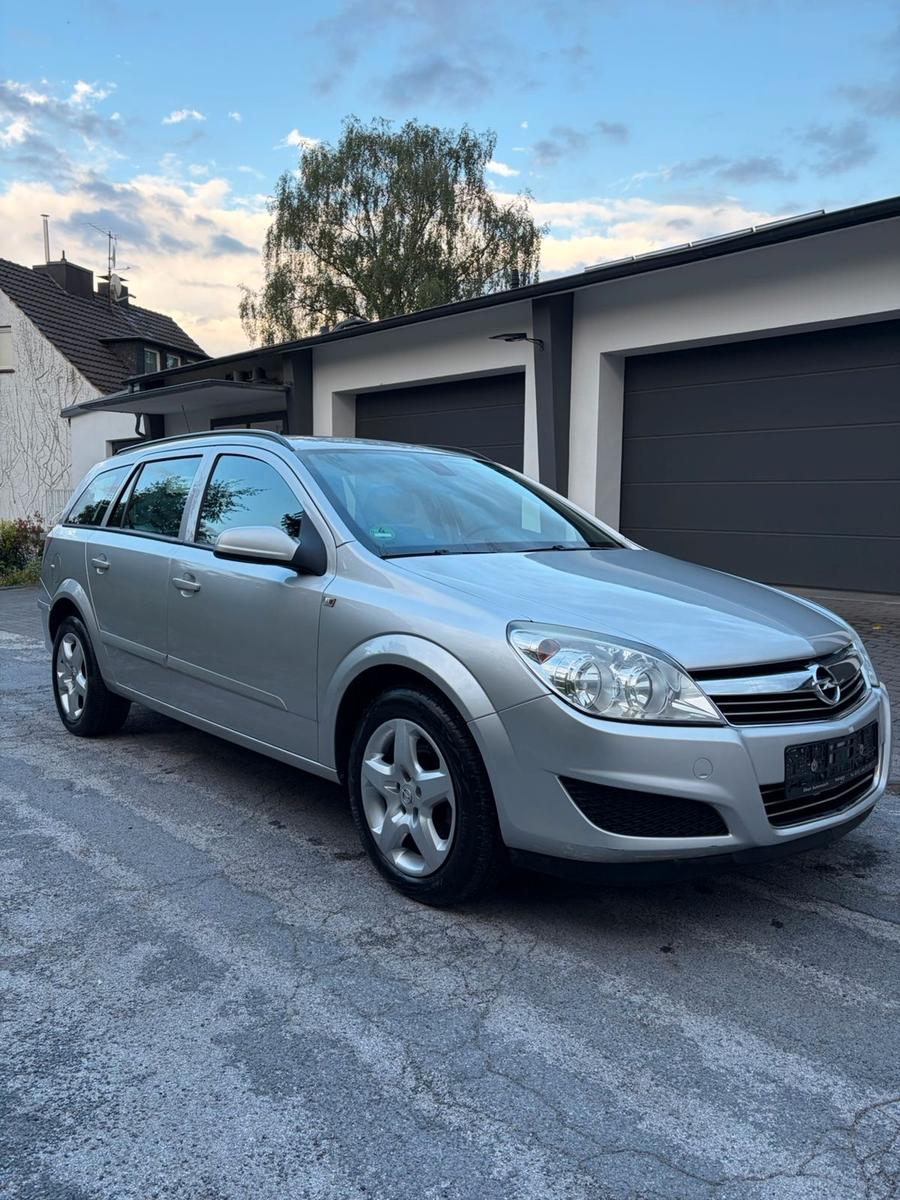 Opel Astra H Caravan 1.7 cdti TÜV Neu CATCH ME Now