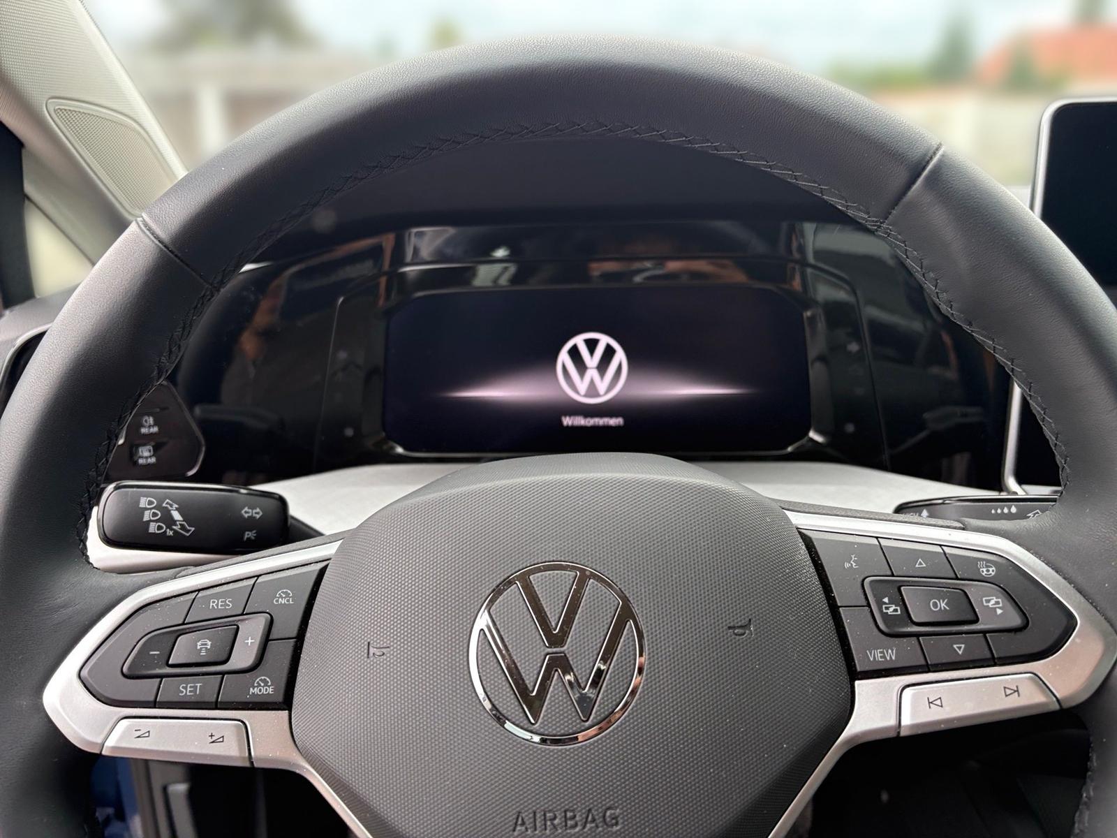 Volkswagen Golf VIII 1.5 TSI Life *HEAD-UP*NAVI*LED*PDC*, миниатюра 10