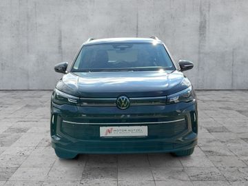Volkswagen Tiguan - 3