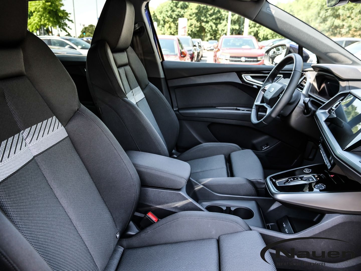 Audi Q4 e-tron - Bild 21