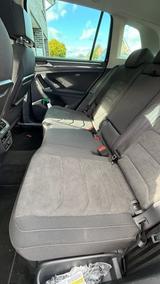 Volkswagen Tiguan 2.0 TDI R-Line Highline TÜV 11/26 - Behindertengerechte Volkswagen Tiguan