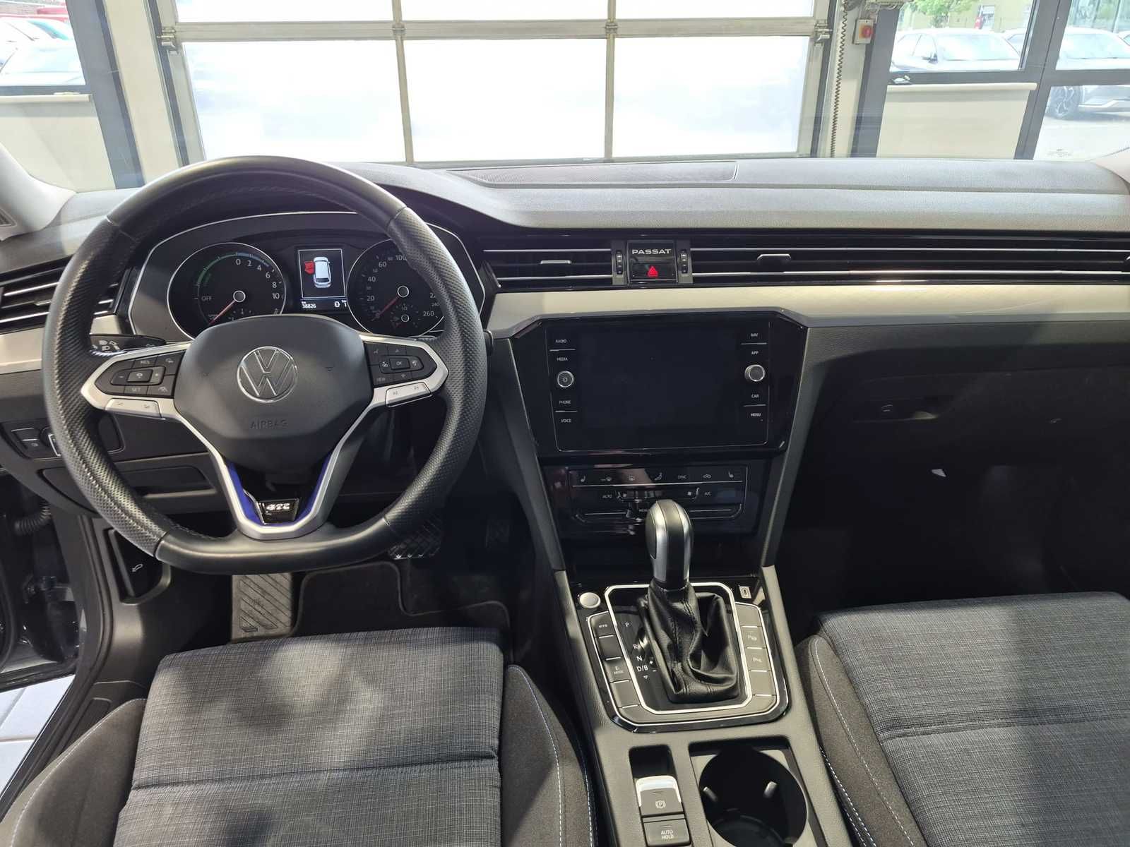 Volkswagen Passat Variant 1.4 TSI GTE Navi ACC LED foto 9