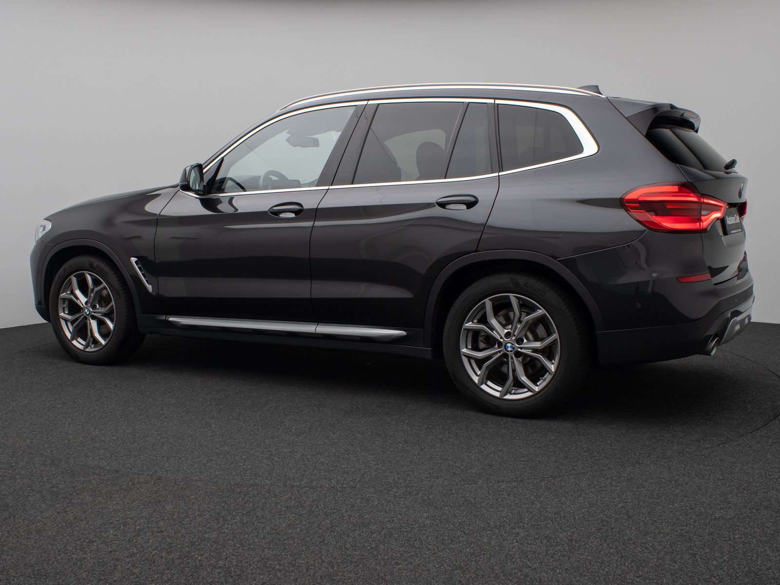 Fahrzeugabbildung BMW X3 xD20d xLine 360°HUD DAB HiFi Alarm Komfort