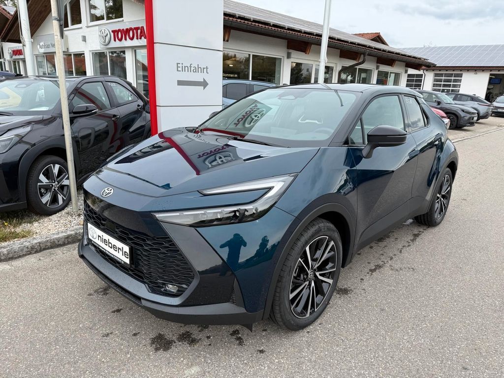 Image of Toyota C-HR