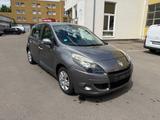 Renault Scenic III Authentique 1.6 - Renault Scenic in Stuttgart