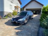 Volkswagen VW Golf 5 2.0 TDI - Volkswagen Golf aus 2008 mit Diesel-Antrieb: Kombi
