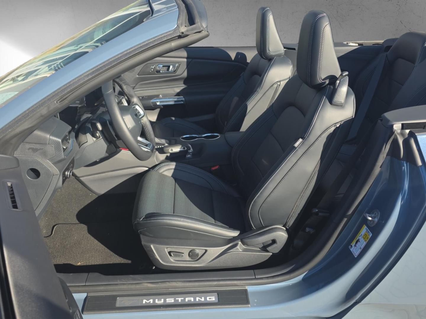 Ford Mustang Convertible 5.0 Ti-VCT GT V8 *446PS *Aut