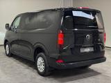 Volkswagen T7 Caravelle Life 2.0 TDI DSG KR | LED AHK PDC - 8-Sitzer Autos