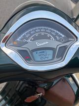 Vespa GTS 125 Touring TÜV Neu - Absolutes TRAUM UNIKAT - VESPA 125 TOURING