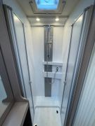 Bürstner Lyseo TD 684 *ROLLSTUHLGERECHT mit Lift