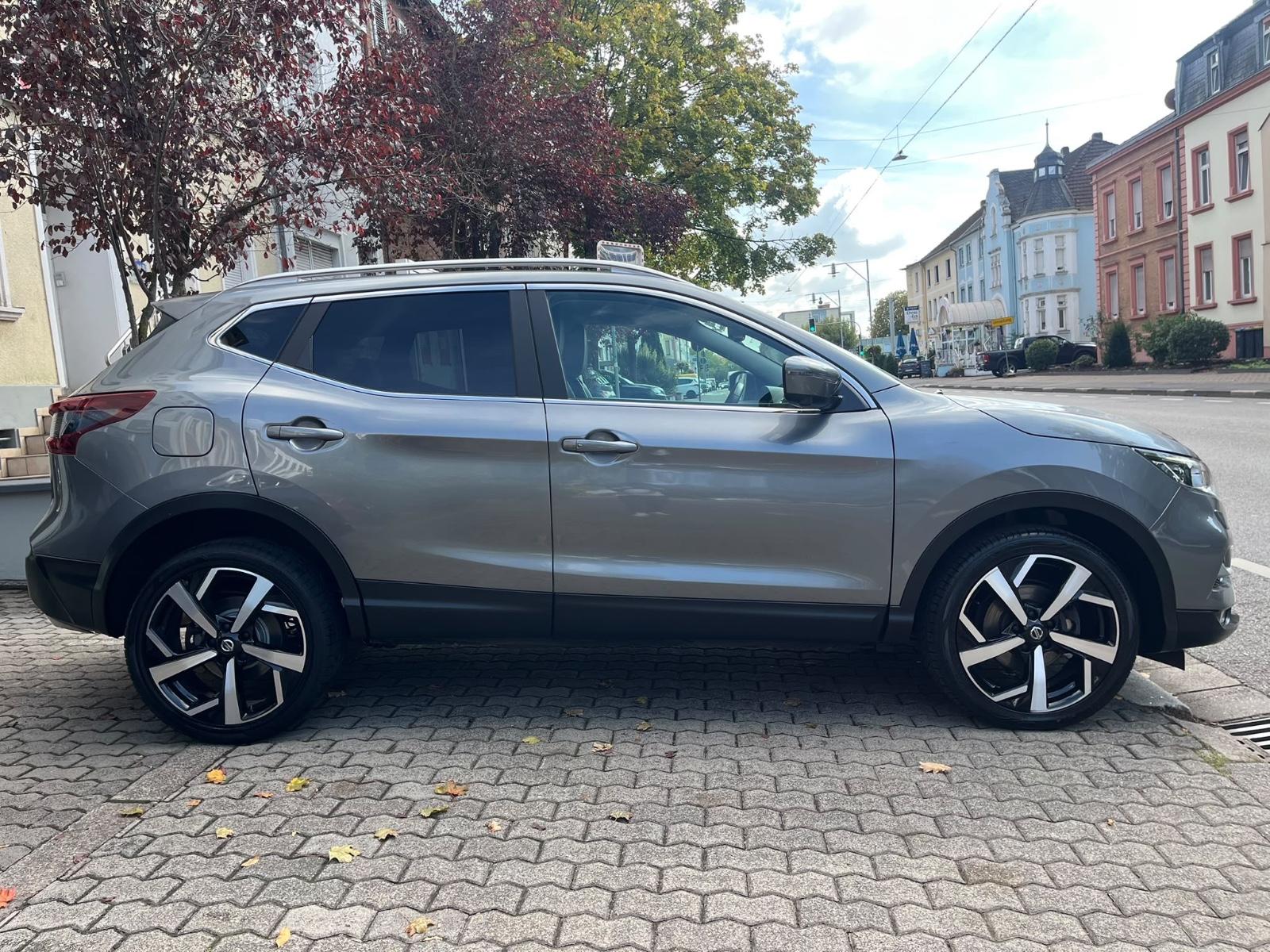 Nissan Qashqai Tekna 1,3 AUTOMATIK, LEDER