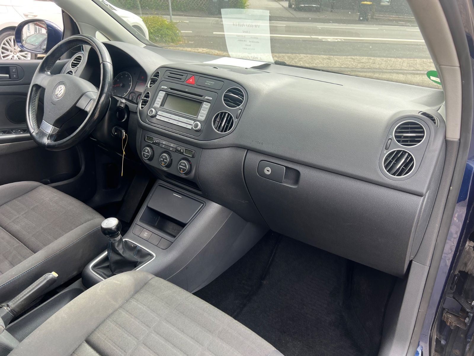 Fahrzeugabbildung Volkswagen Golf Plus V 1.6 Tour * 1.HAND *