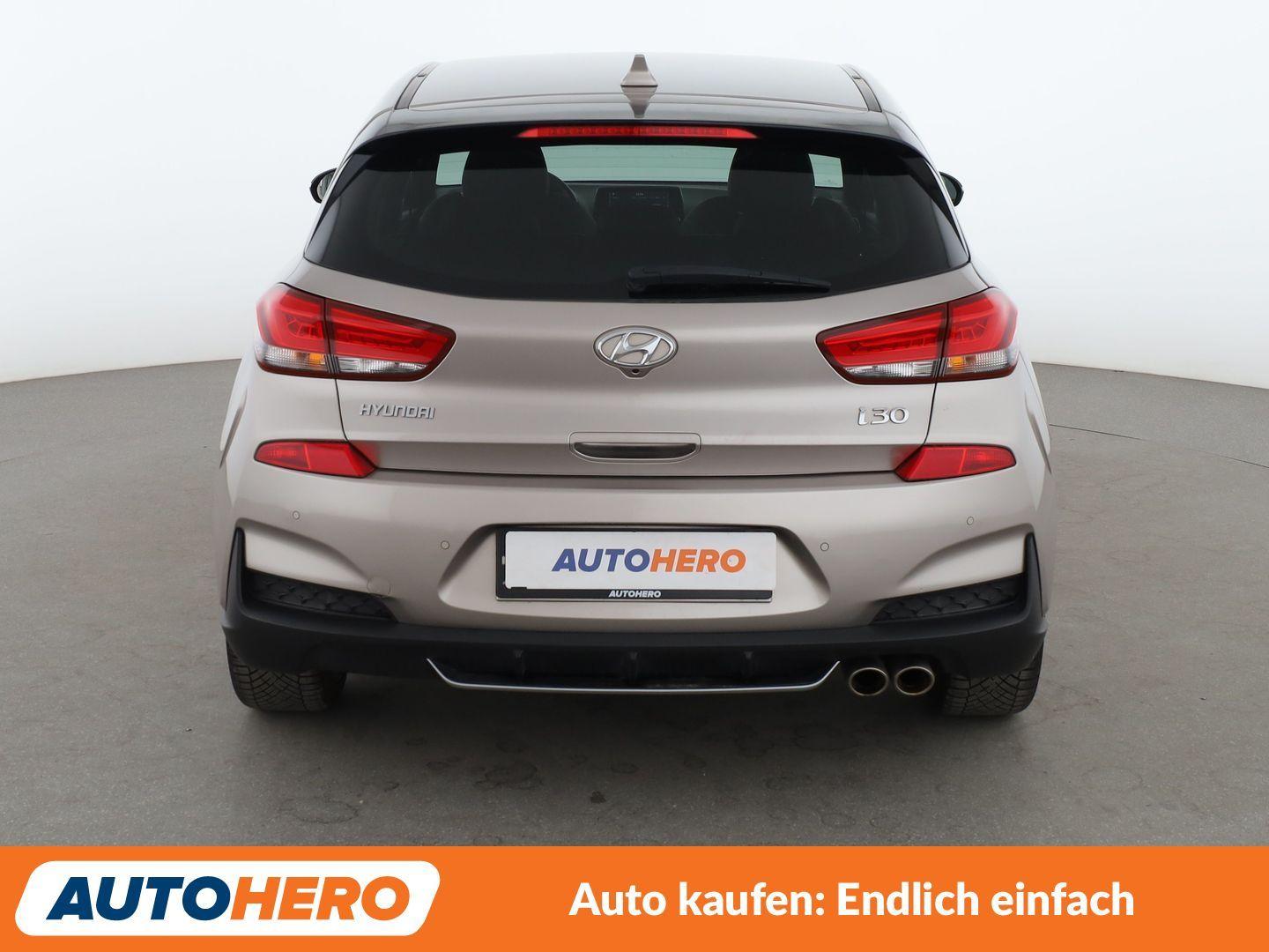 Hyundai i30 1.4 TDGI N-Line Aut.*NAVI*TEMPO*CAM*PDC*SHZ*