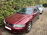 Opel Vectra 2.0 16V TÜV 02/2027 Klimaautomatik - Opel Vectra: 20 16v