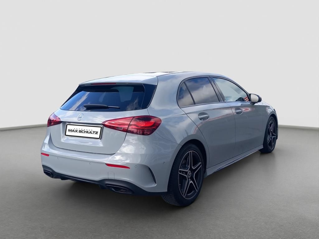 Fahrzeugabbildung Mercedes-Benz A 200 Kompaktlimousine AMG Line*Night Paket*LED