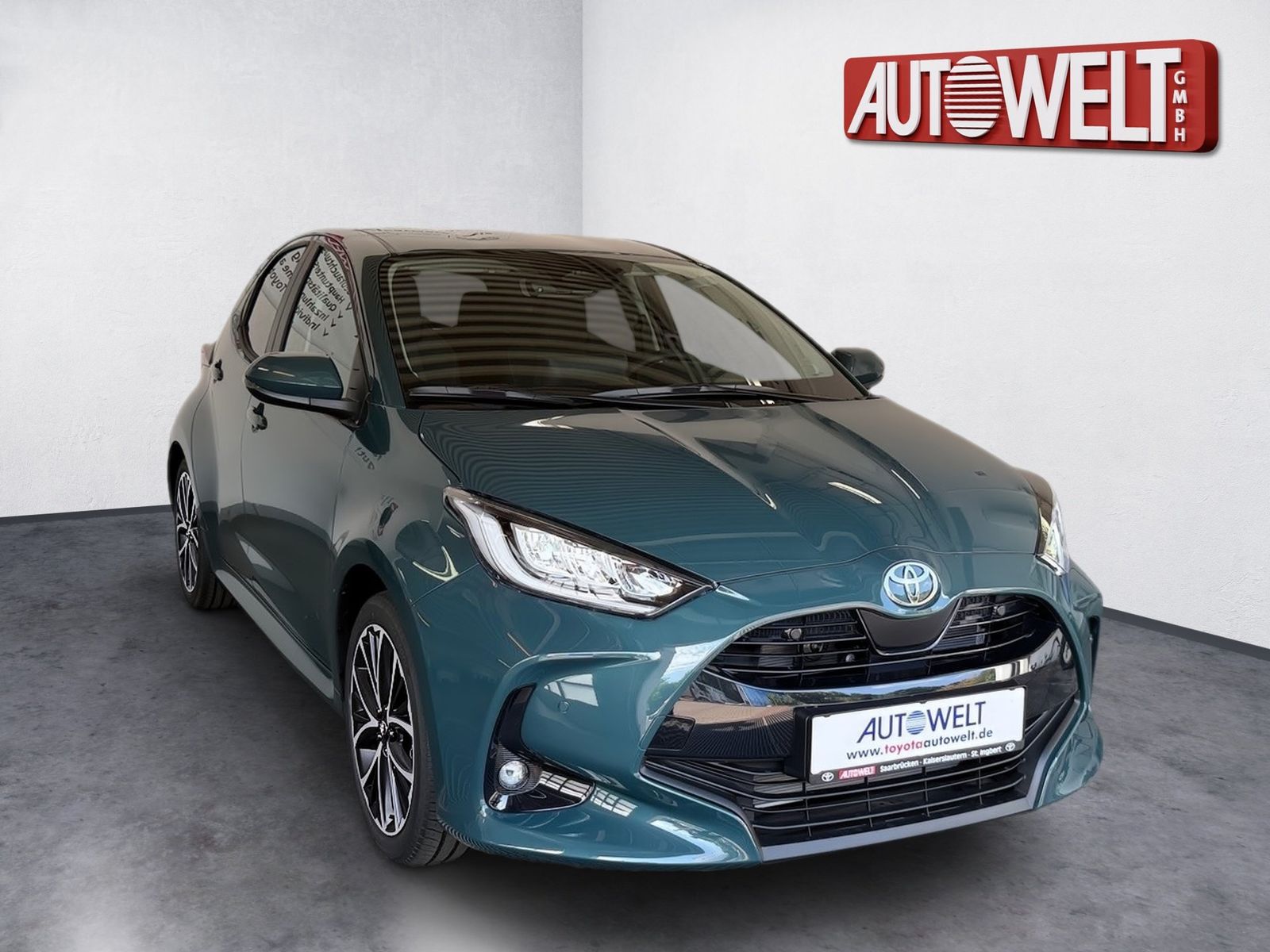 Fahrzeugabbildung Toyota Yaris 1.5 Teamplayer Kamera,LED,ACC,PDC