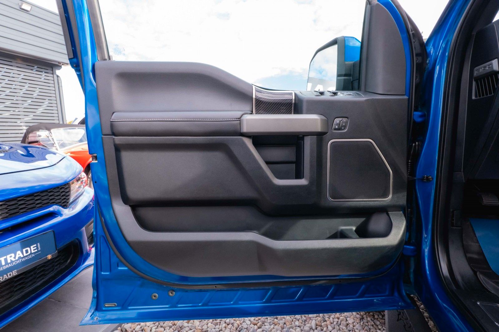 Fahrzeugabbildung Ford F150 RAPTOR 3.5L V6 BiTurbo 4x4 | Panorama | FOX