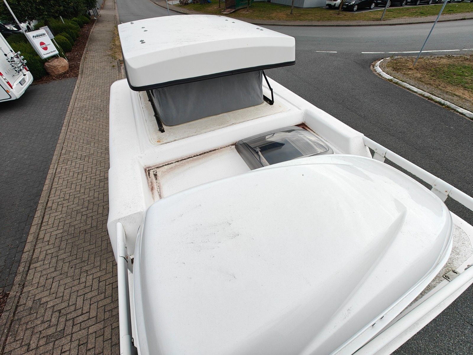 Fahrzeugabbildung Karmann Dexter 550 - Hubdach, Autom., Markise, Lithium -