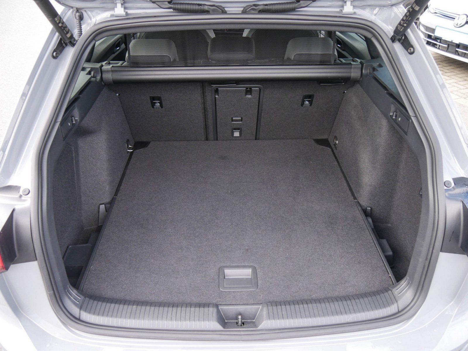 Volkswagen Golf - Bild 13