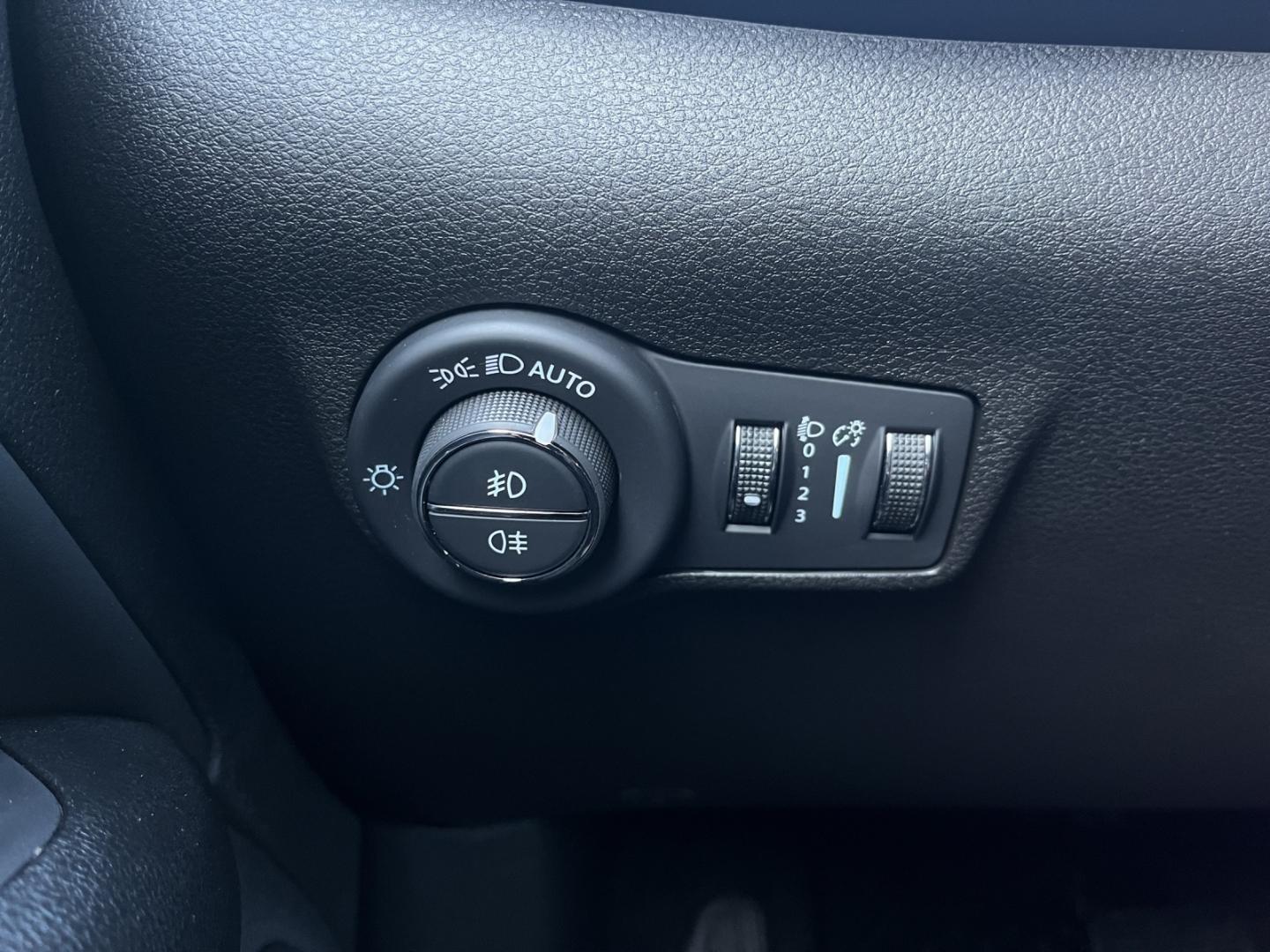 Jeep Compass Summit 360KAM+ACC+KLIMASITZE+LEDER+NAVI+