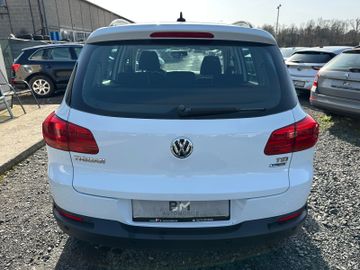Volkswagen Tiguan - 5
