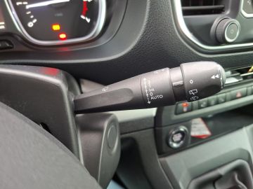 Citroën Spacetourer Shine M 2.0 BHDi 145 °Xenon°HUD°RFK°