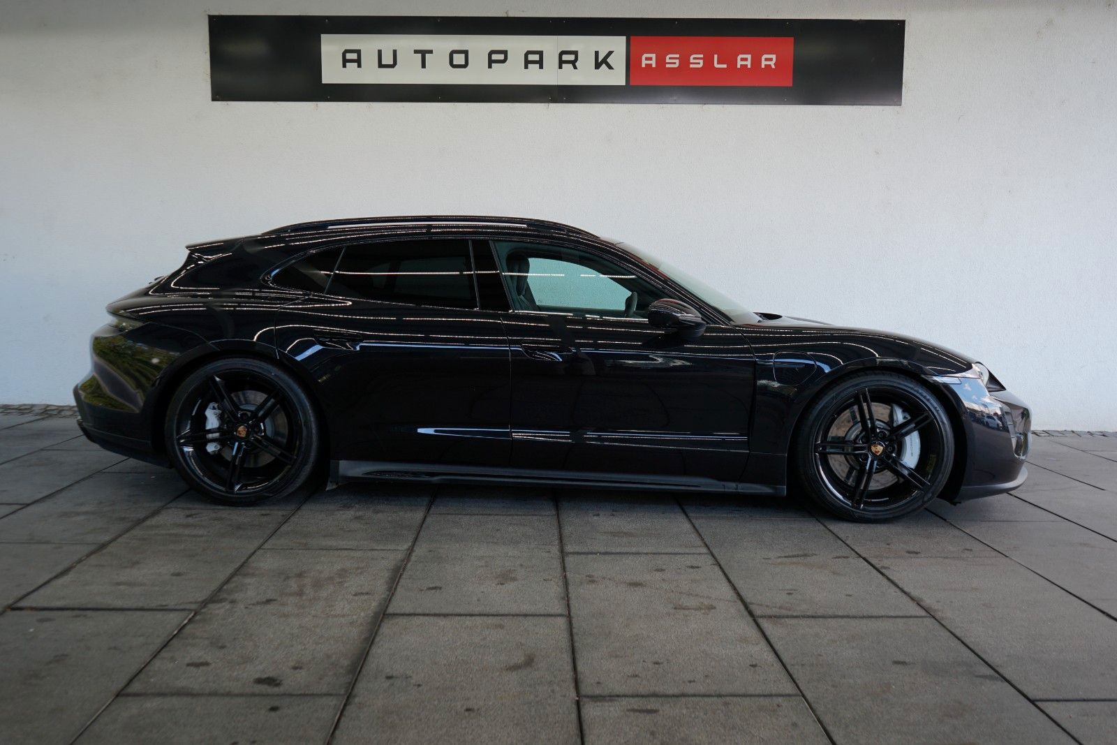 Porsche Taycan GTS Sport Turismo BLACK/HAL/PANO/HUD/21z