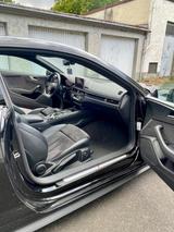 Audi A5 40 TFSI S tronic S line S line - Audi A5 Gebrauchtwagen in Frankfurt
