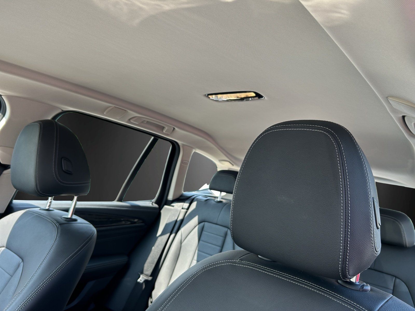 Fahrzeugabbildung BMW X3 xDrive20i Luxury Line Aut./LED/ACC/KAMERA/NAV