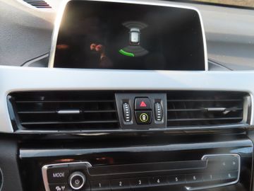 Fotografie 6 des BMW X1 sDrive 20 i Advantage