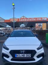 Hyundai I30 (N-Line) - Hyundai i30 mit Benzin-Antrieb: Kleinwagen, Automatik