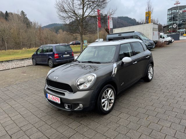 MINI Cooper S Countryman S ALL4 *Navi*Xenon*Panorama*