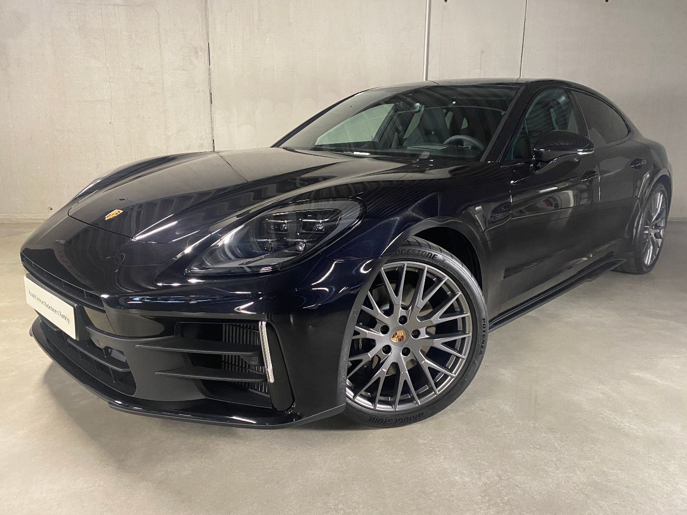 Porsche Panamera 4 Sportabgasanlage BOSE InnoDrive foto 2