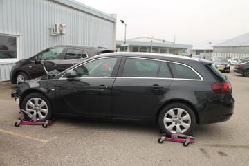 Bild 4 Opel INSIGNIA ST CDTI INNOVATION DIEBSTAHLSCHADEN,