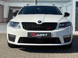 Skoda Octavia Combi RS CANTON Bi-Xenon Tempomat - Skoda Octavia mit Diesel-Antrieb