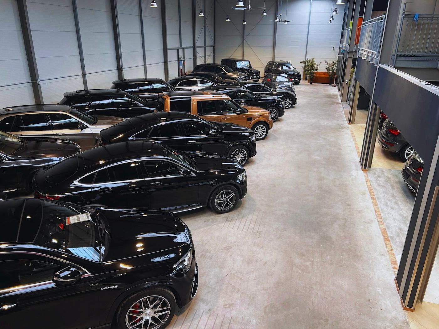 showroom-image-main