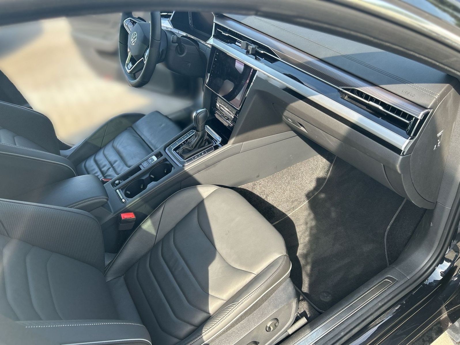 Volkswagen Arteon Shooting Brake 2.0 TDI 4Motion DSG R-Line foto 21