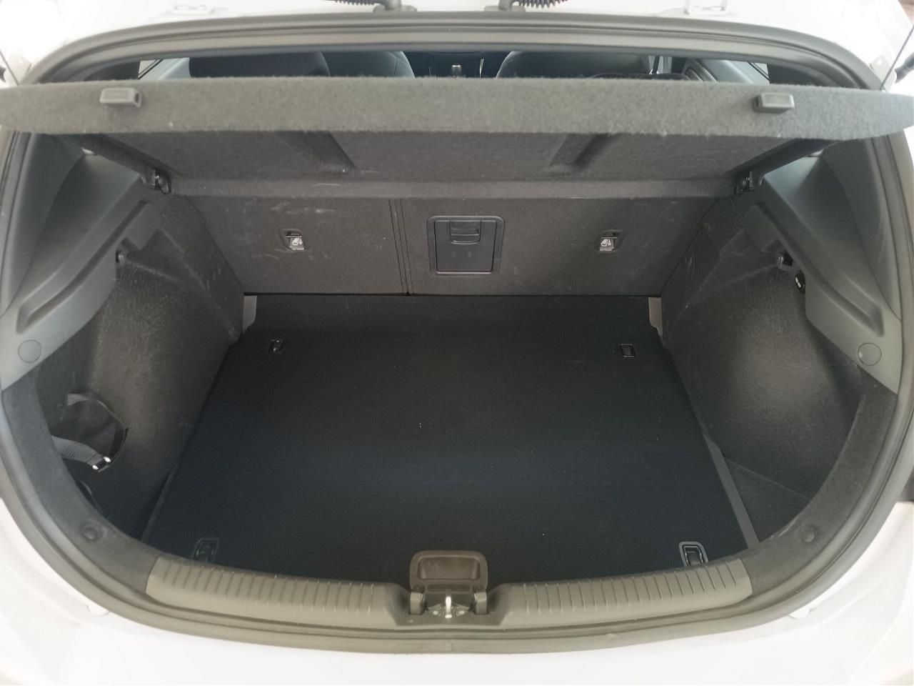 Fahrzeugabbildung Hyundai i30 1.5 DCT Advantage LED*SHZ*LHZ*USB*CARPLAY***