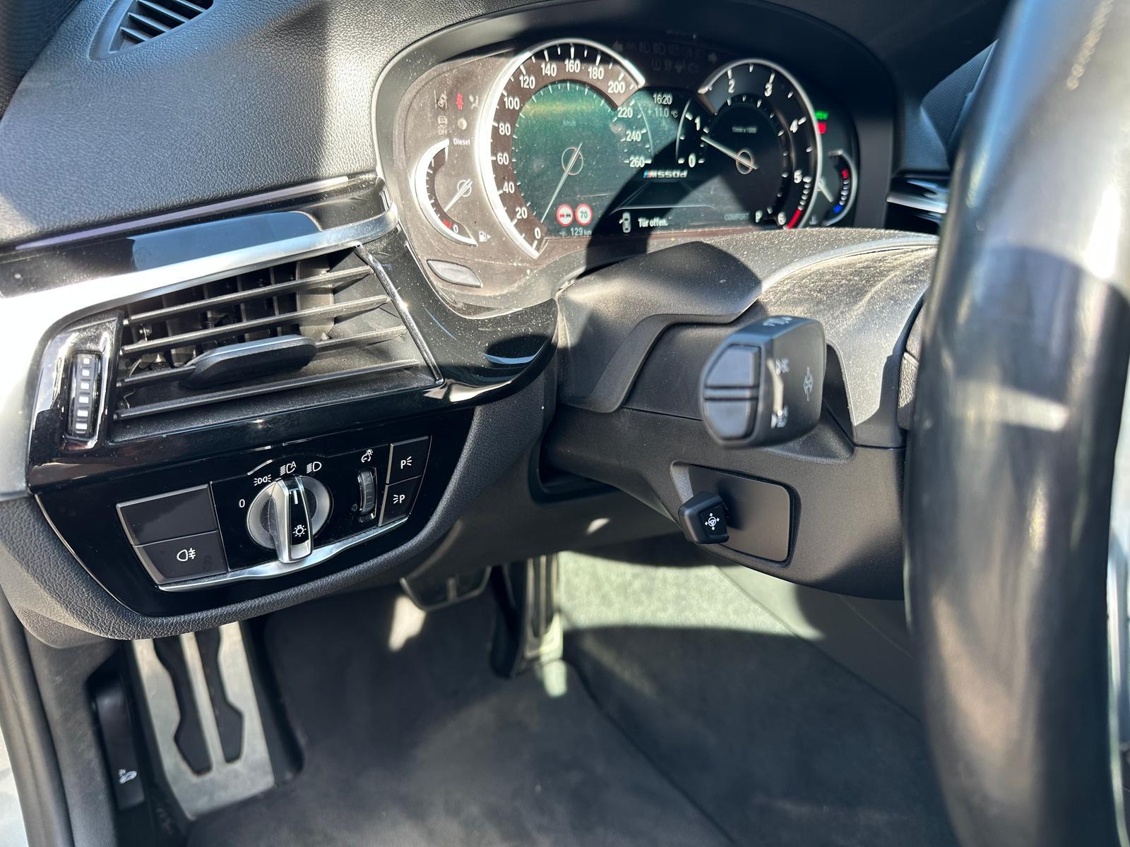 BMW M550 3.0 TURBODIESEL*TWA*360°CAM*SHZ*PANO*ALU | 400 ch | 4X4 | BVA