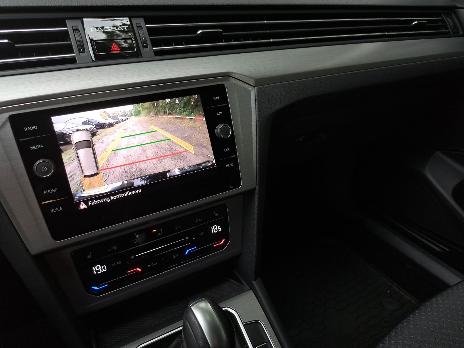 Volkswagen Passat Variant - Bild 37