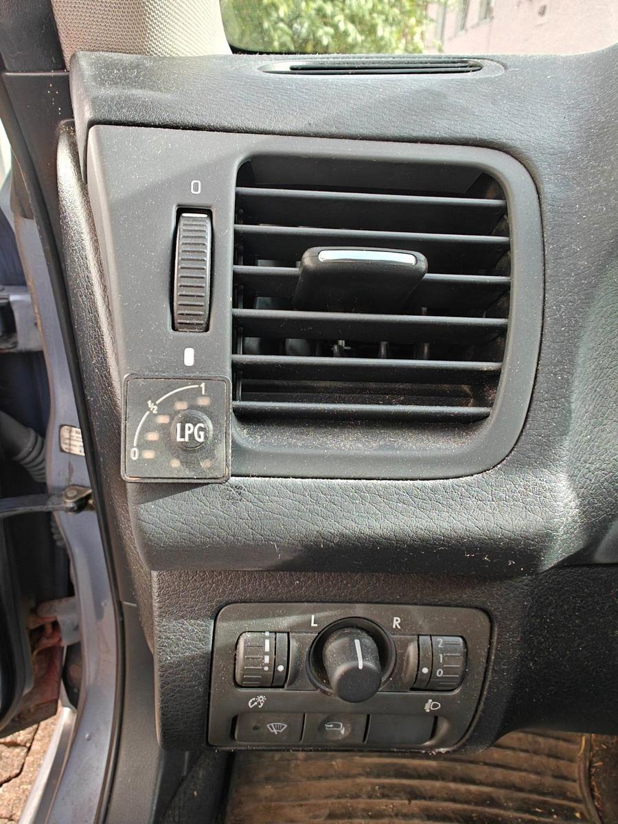Subaru Legacy 2006 — photo 6