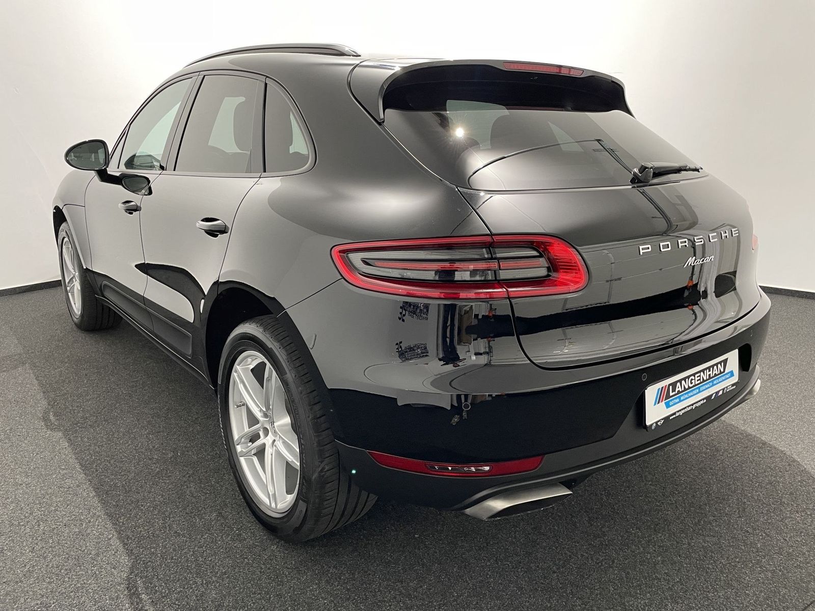 Porsche Macan PDK DAB LED AHK el. Sitze Klima PDC foto 7